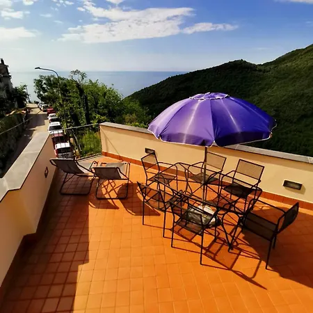 Cristina Holiday home *